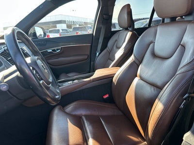 2021 Volvo XC90 T6 Inscription 7 Passenger
