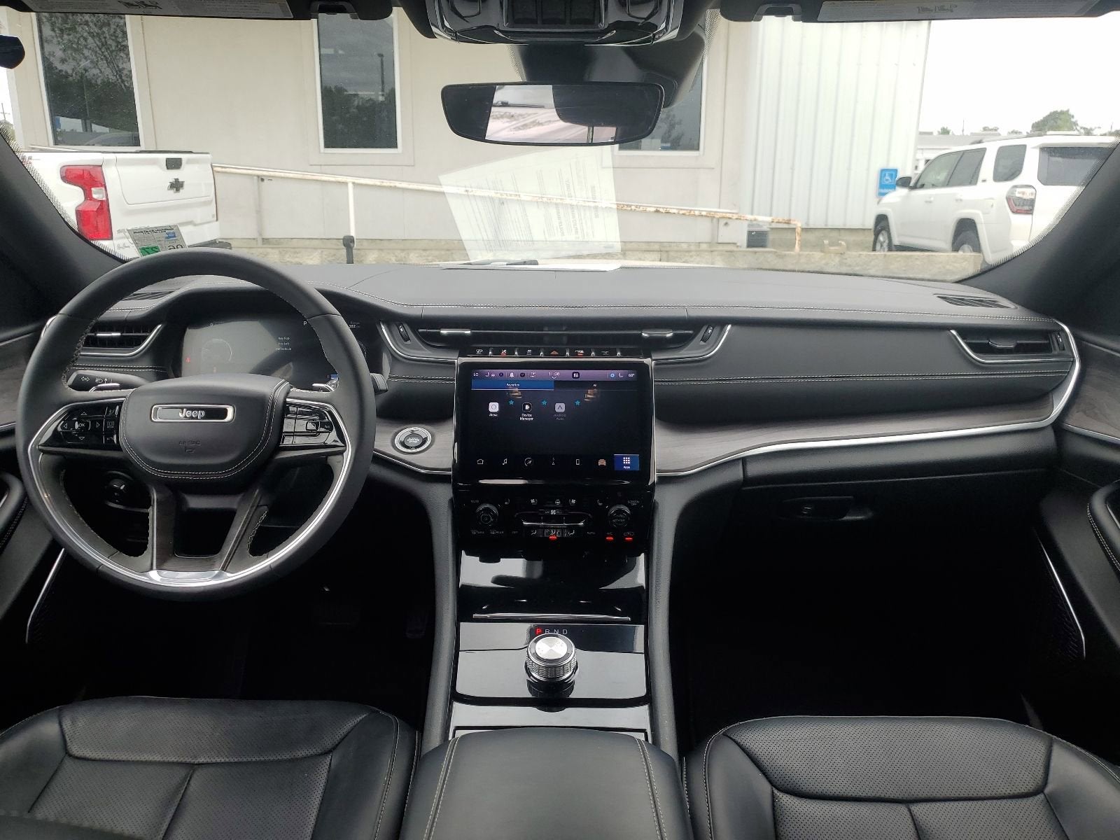 2023 Jeep Grand Cherokee Overland