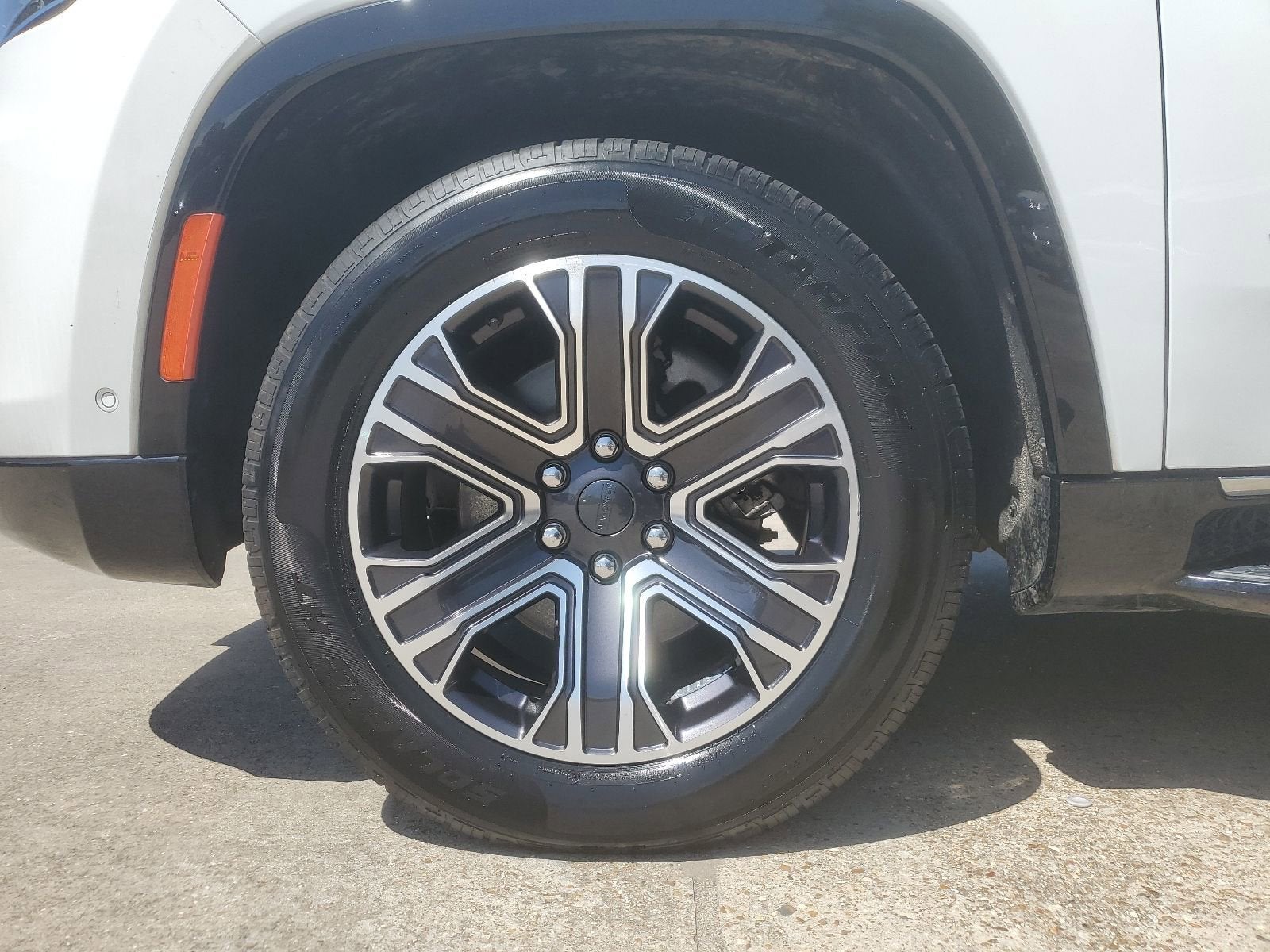 2023 Jeep Wagoneer L Series II