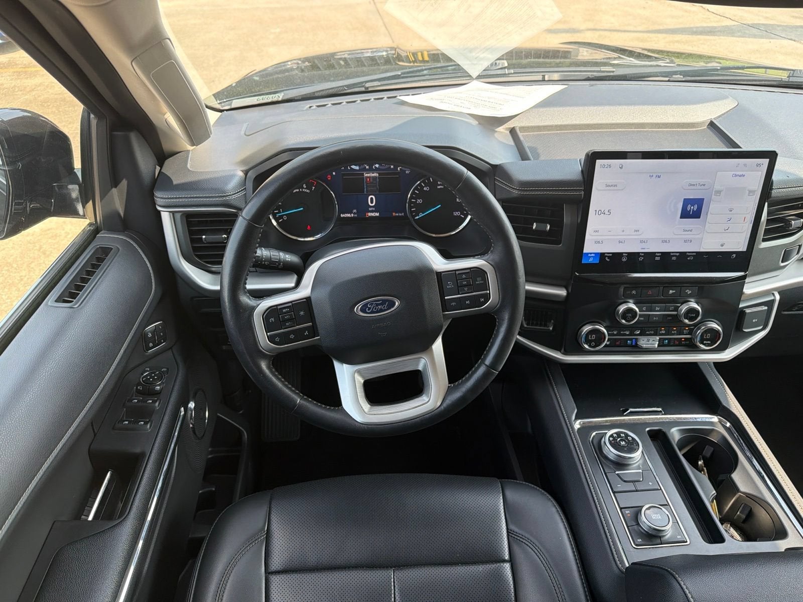 2024 Ford Expedition XLT