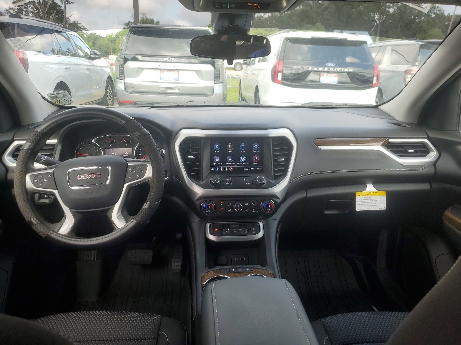 2023 GMC Acadia SLE