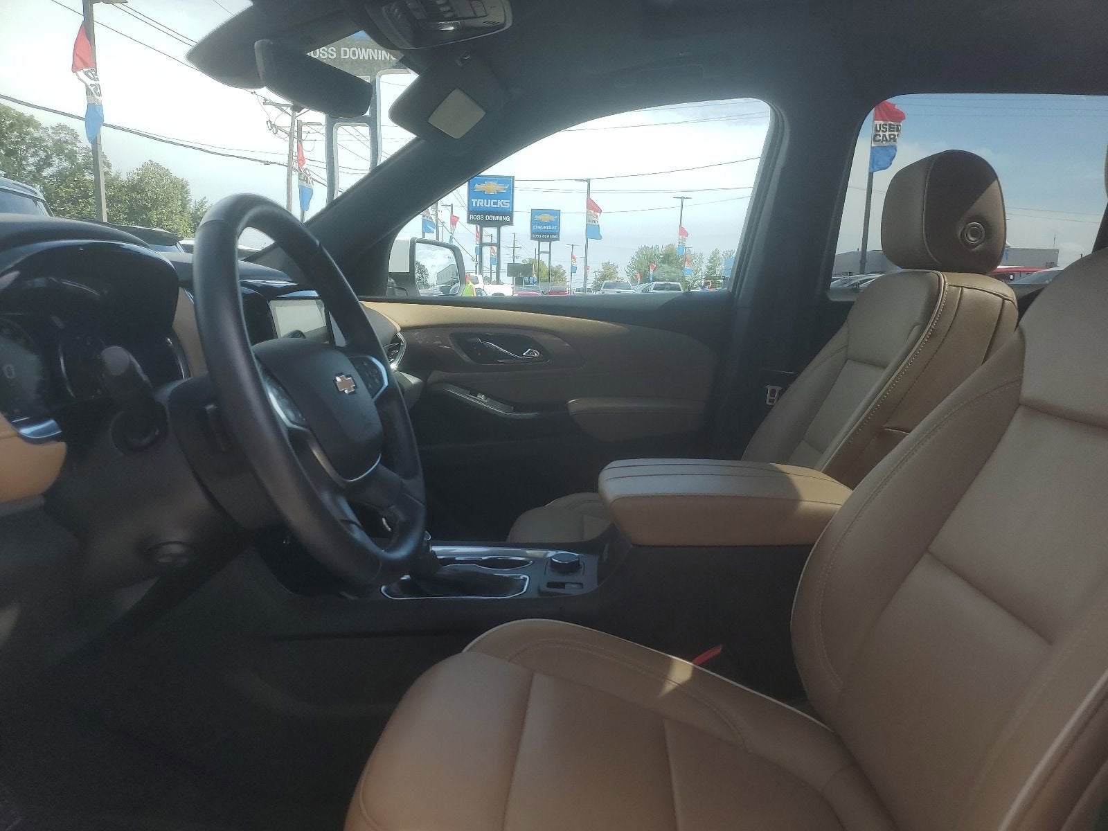 2023 Chevrolet Traverse Premier