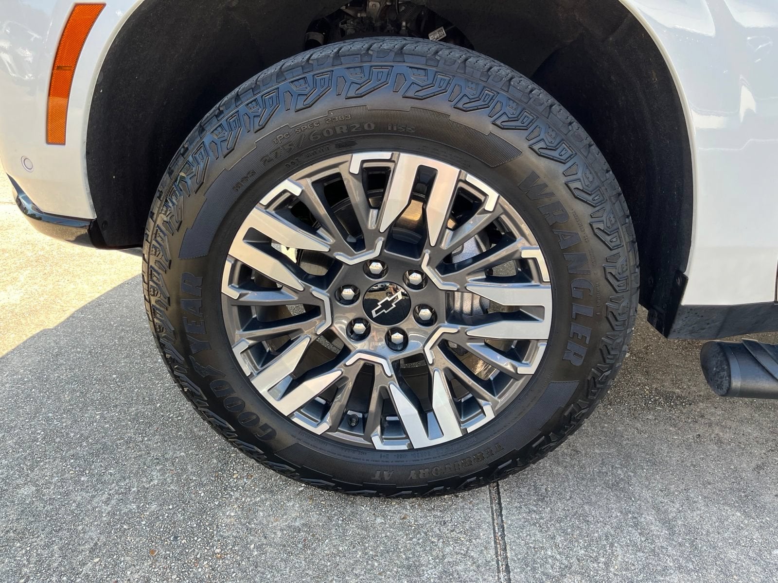 2025 Chevrolet Suburban Z71