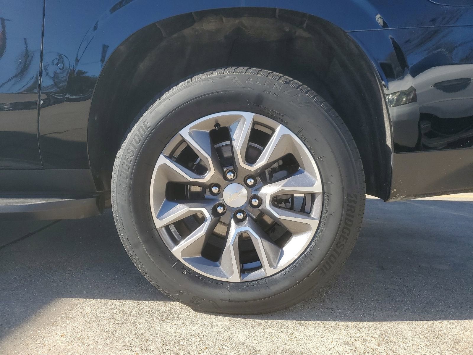 2022 Chevrolet Suburban LT