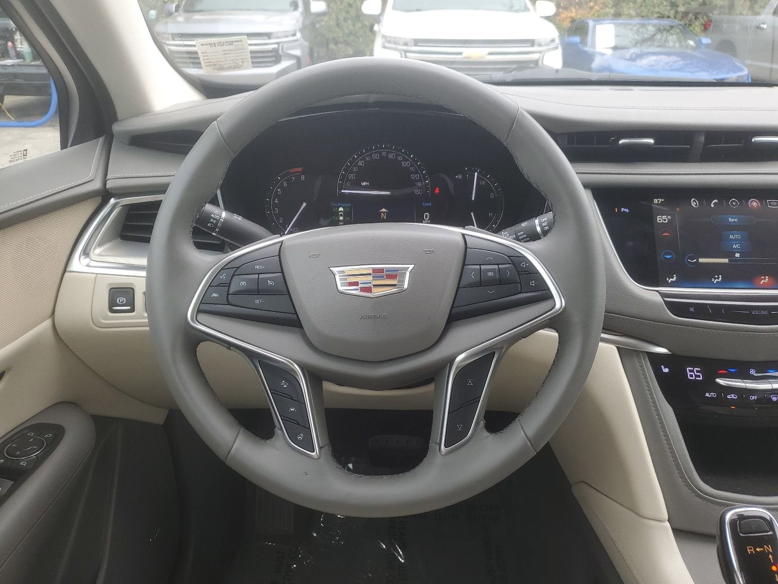 2018 Cadillac XT5 Luxury FWD