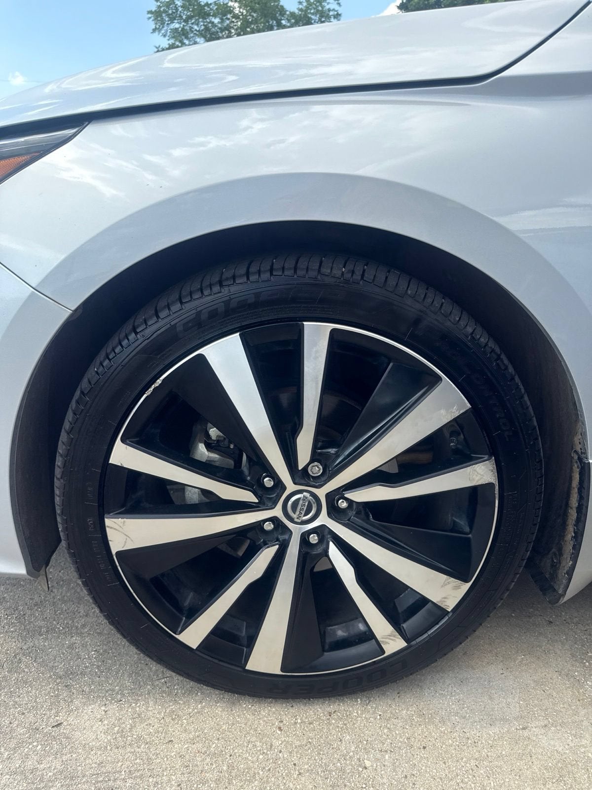 2022 Nissan Altima SR VC-Turbo FWD