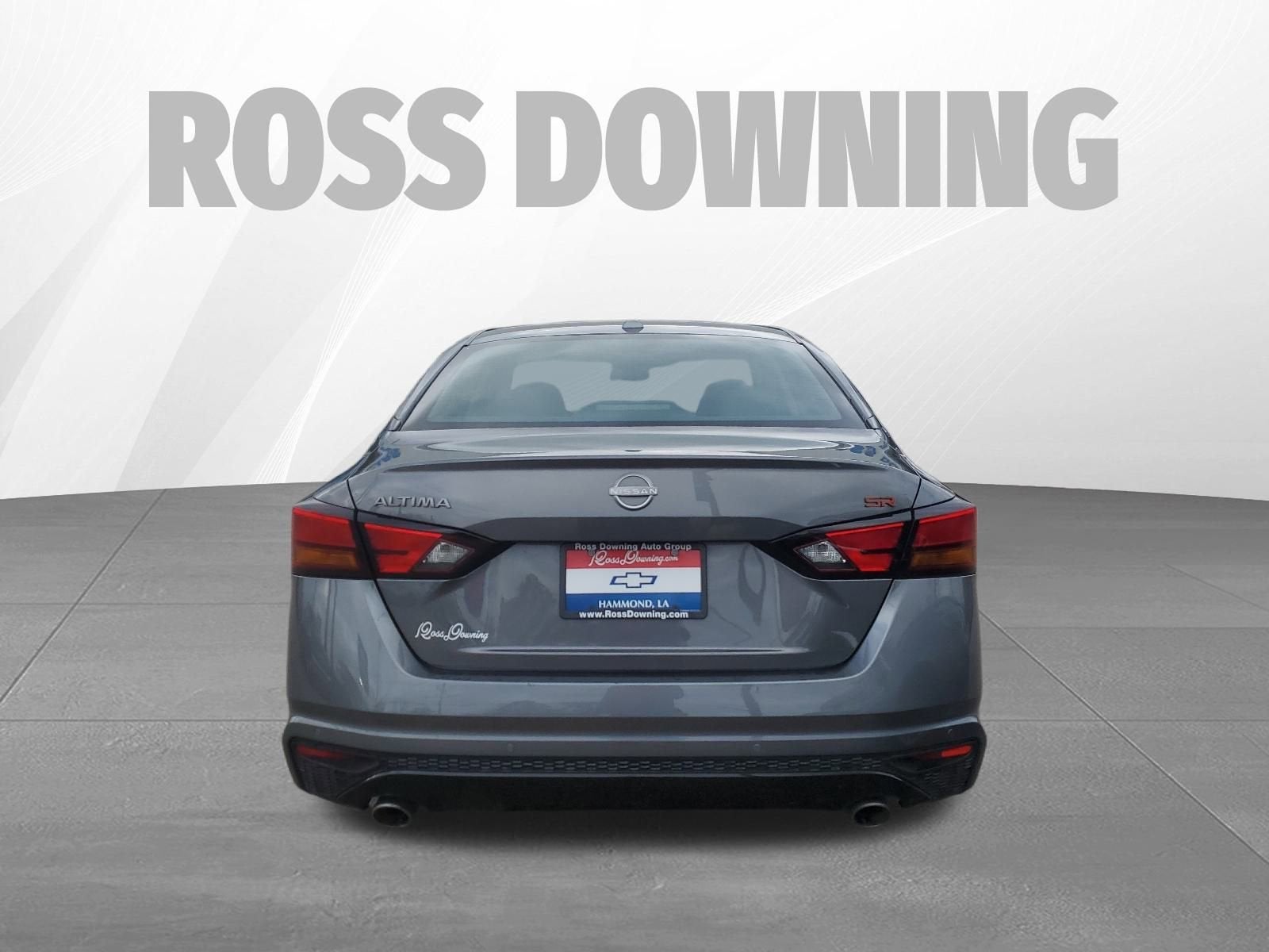 2025 Nissan Altima SR