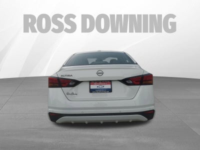 2025 Nissan Altima SV