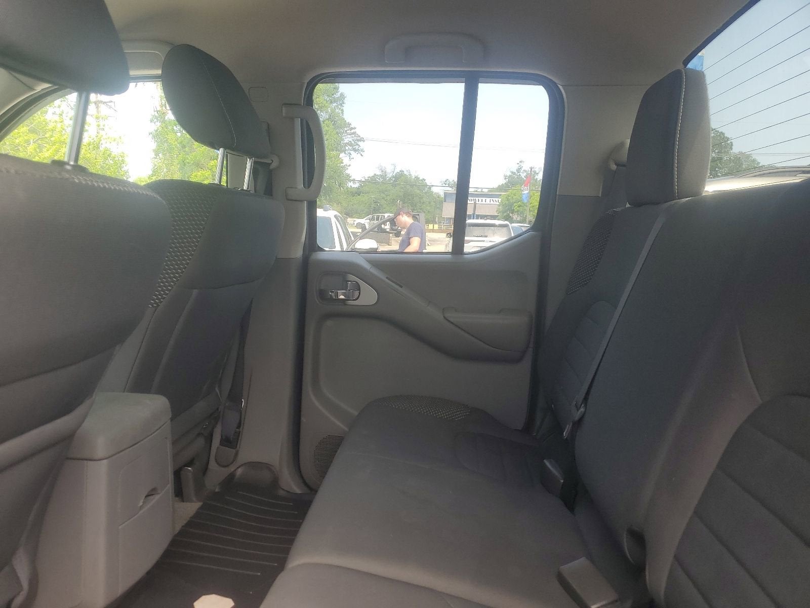 2017 Nissan Frontier Desert Runner