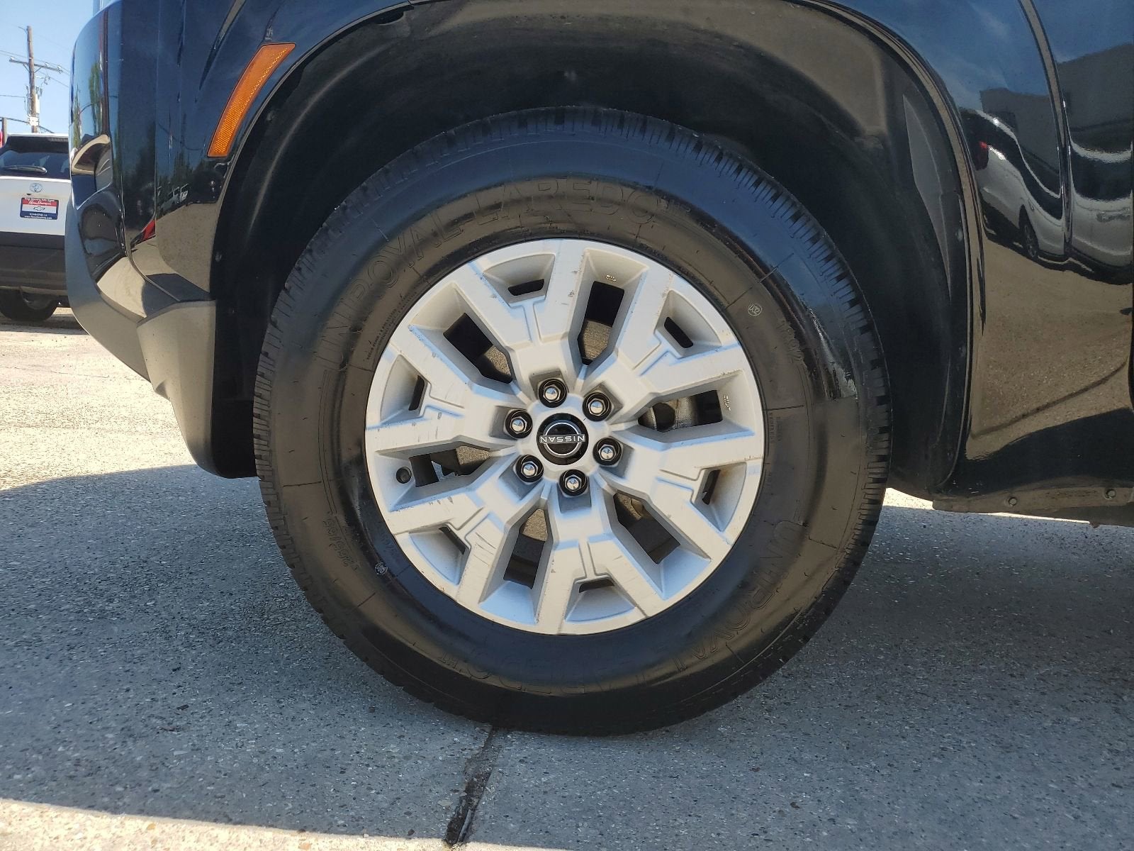 2022 Nissan Frontier SV