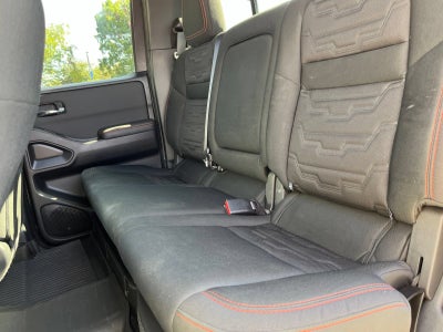 2024 Nissan Frontier Crew Cab PRO-4X 4x4