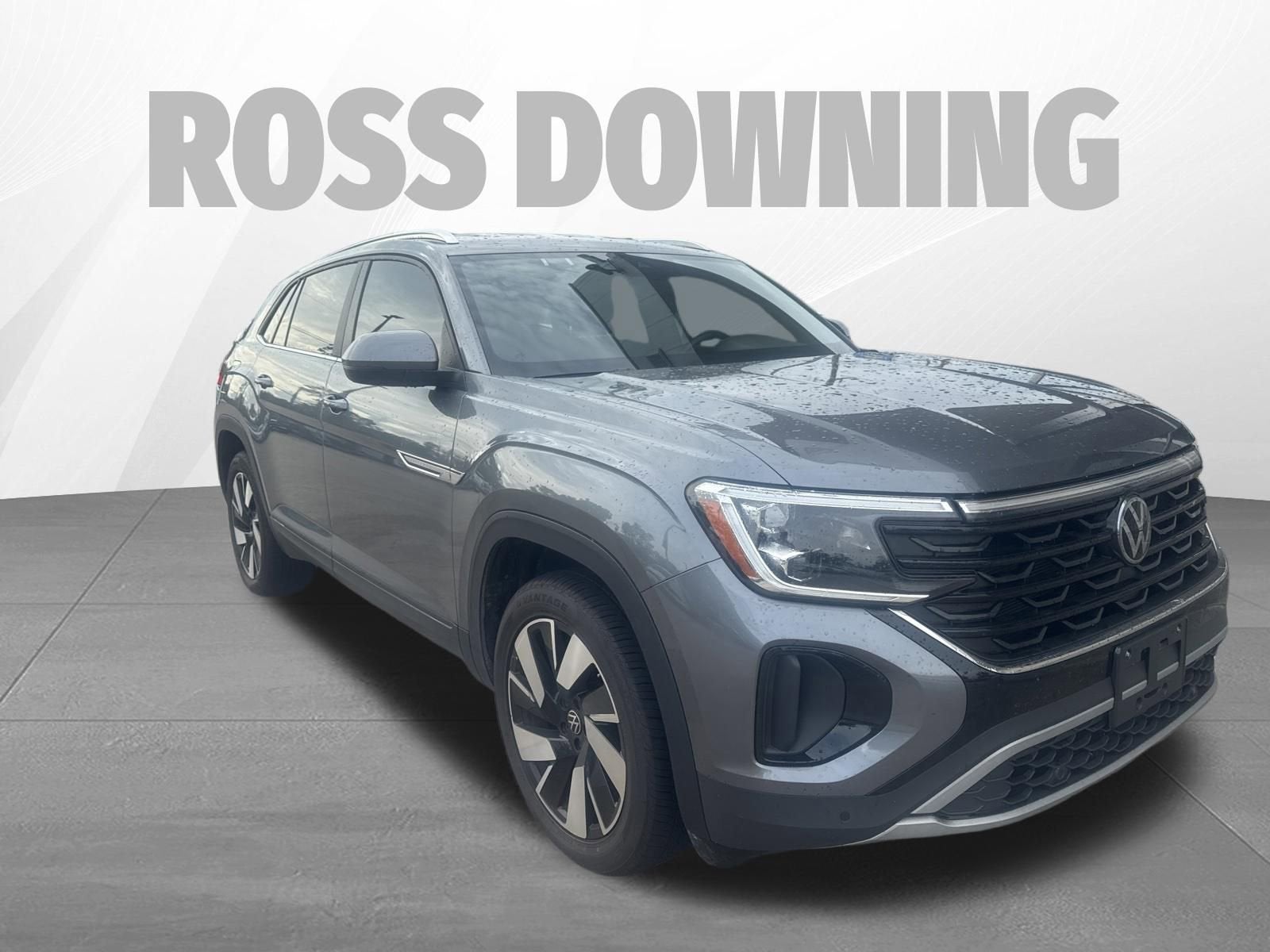 2025 Volkswagen Atlas Cross Sport 2.0T SE w/Technology