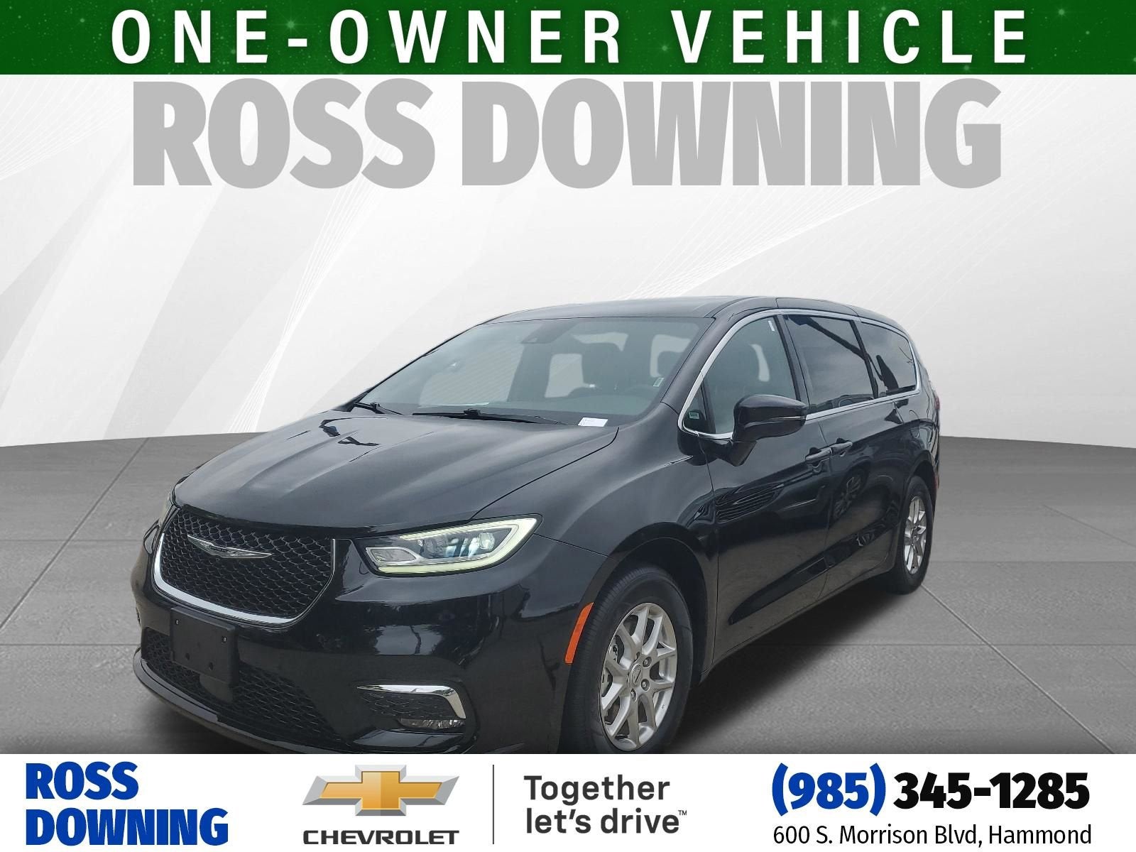 2025 Chrysler Pacifica Select