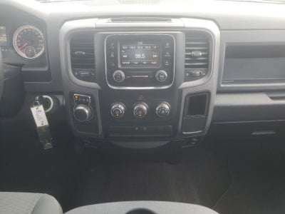 2018 RAM 1500 Express Crew Cab 4x2 5'7" Box