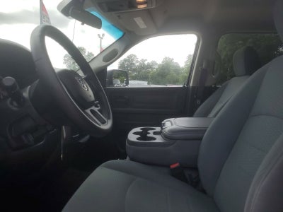 2018 RAM 1500 Express Crew Cab 4x2 5'7" Box