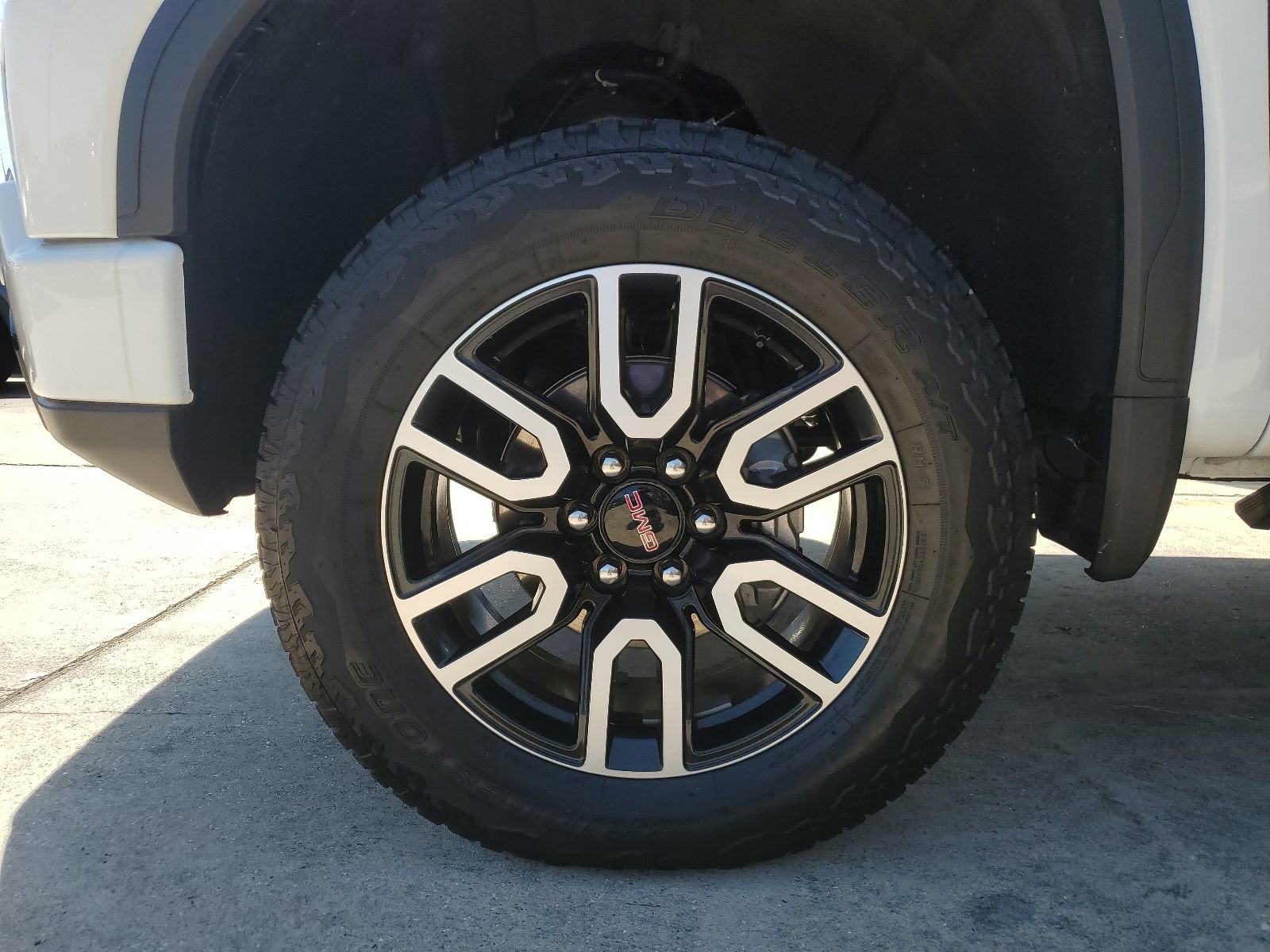 2025 GMC Sierra 1500 AT4