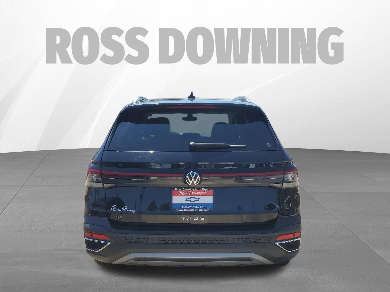 2025 Volkswagen Taos SE