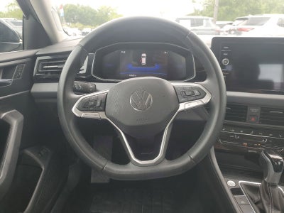 2025 Volkswagen Jetta SE