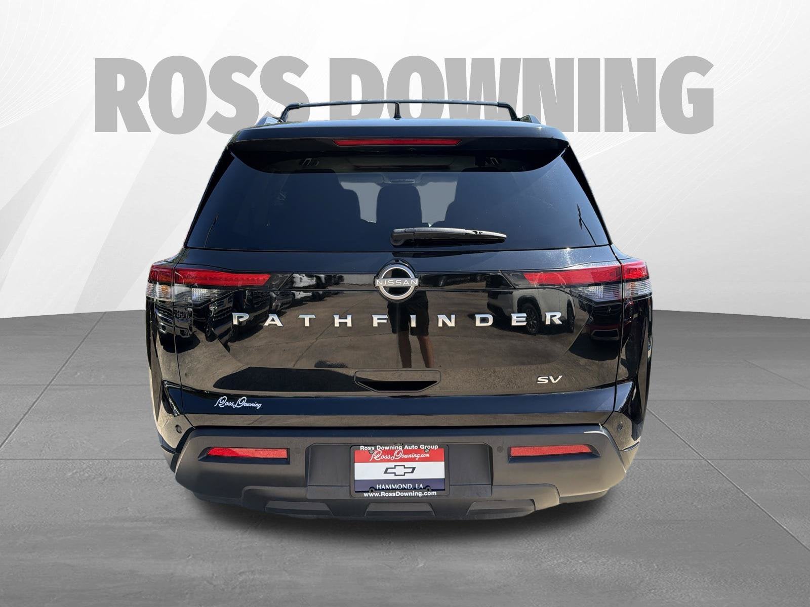 2024 Nissan Pathfinder SV FWD