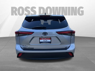 2022 Toyota Highlander LE
