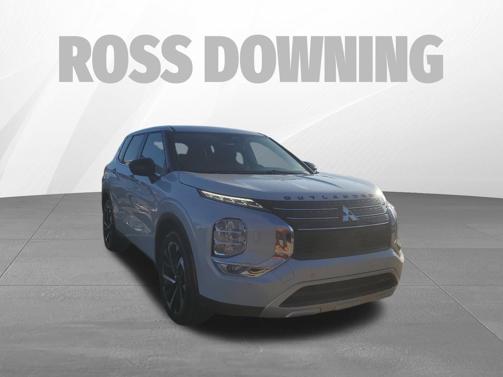 2023 Mitsubishi Outlander SE