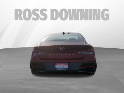 2025 Hyundai Elantra SEL Convenience