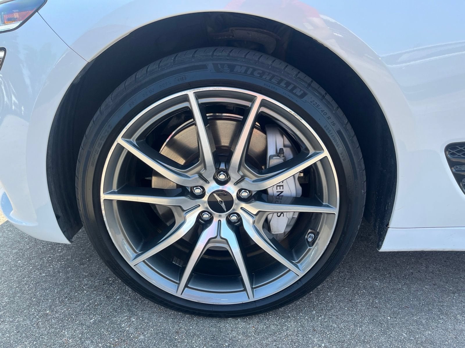 2024 Genesis G70 2.5T