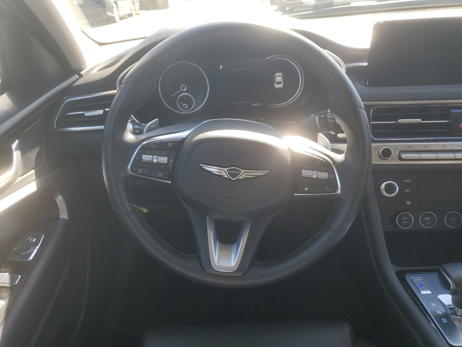 2025 Genesis G70 2.5T