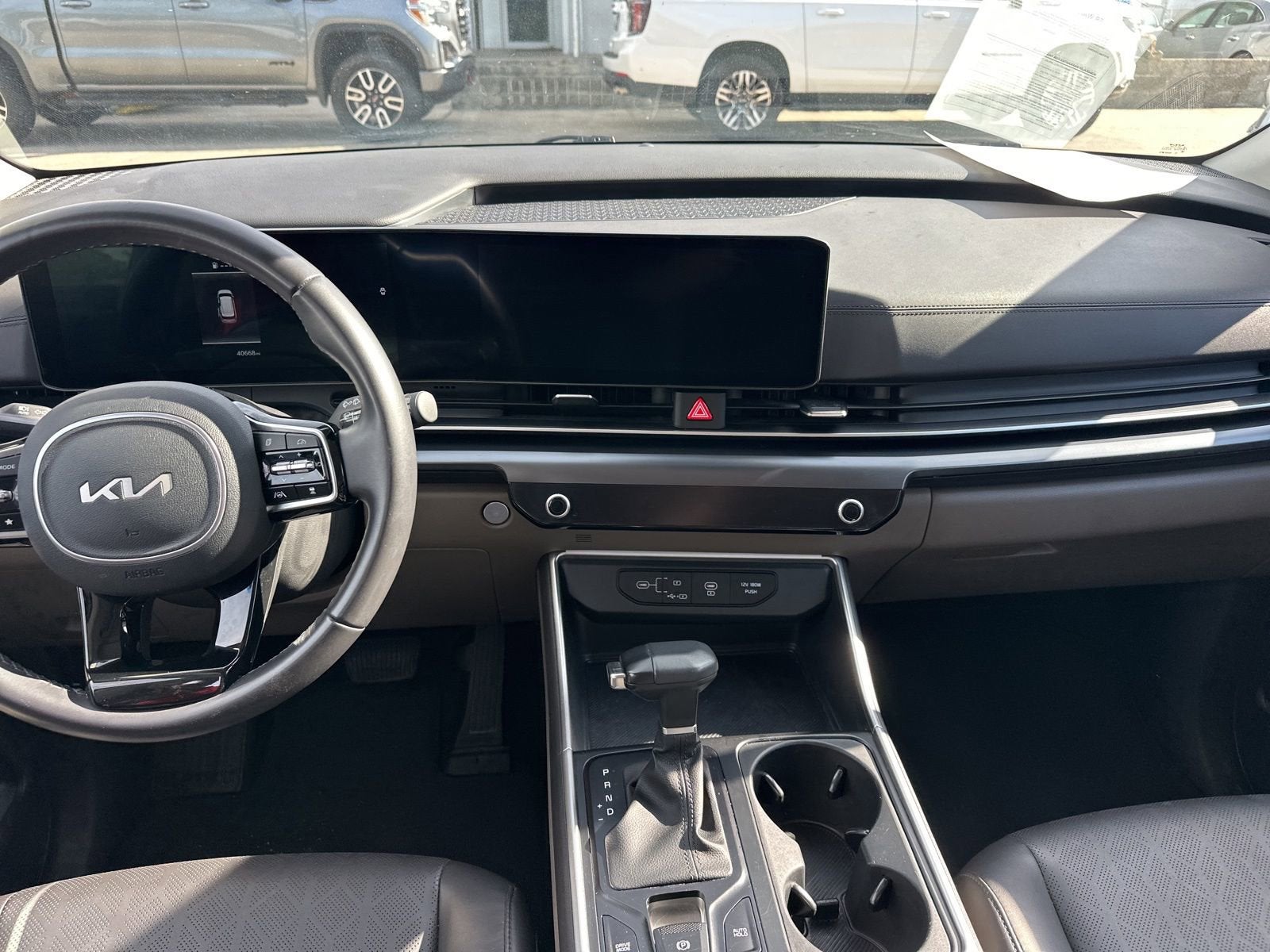 2025 Kia Carnival LXS