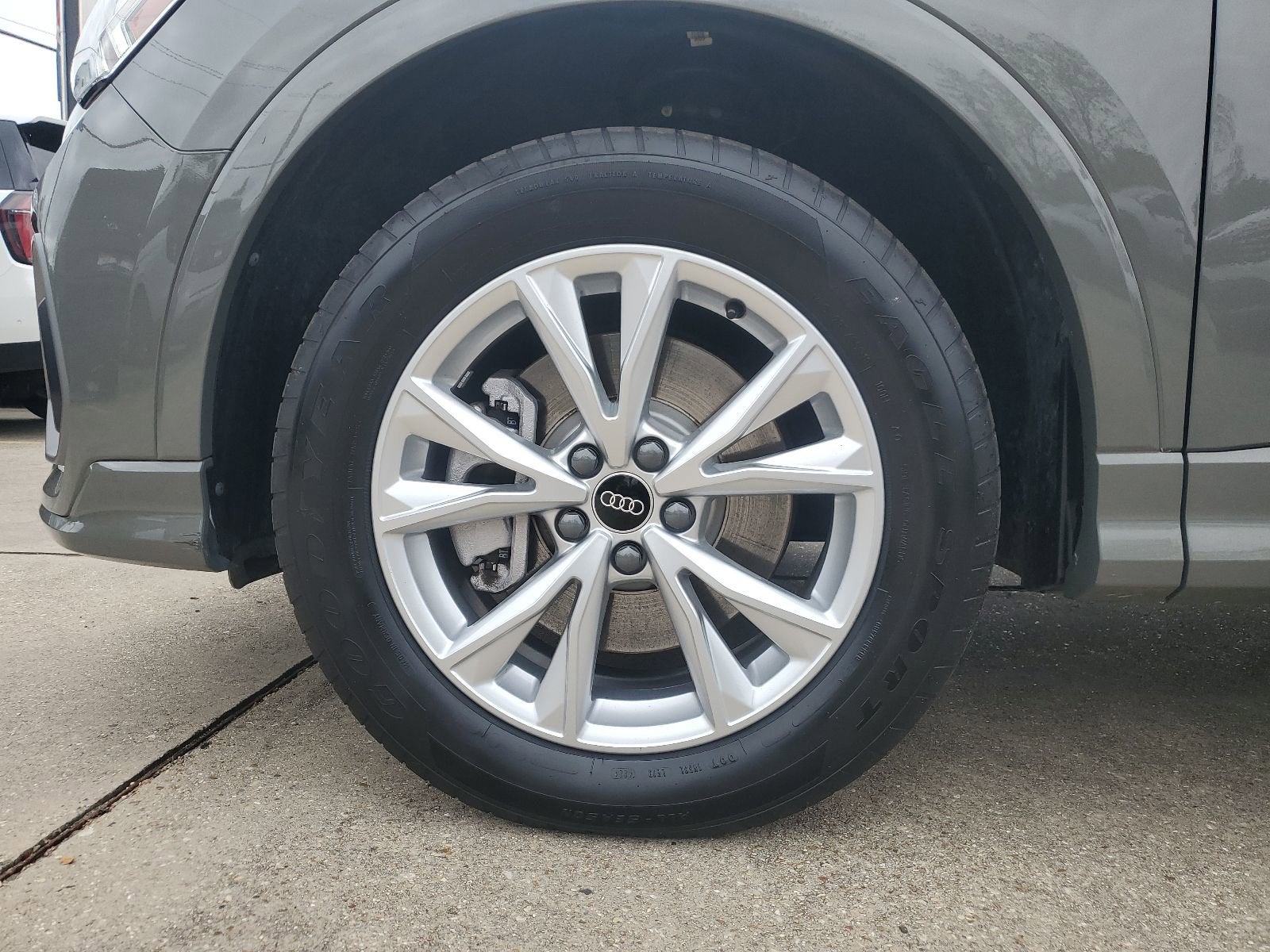 2025 Audi Q3 S line Premium