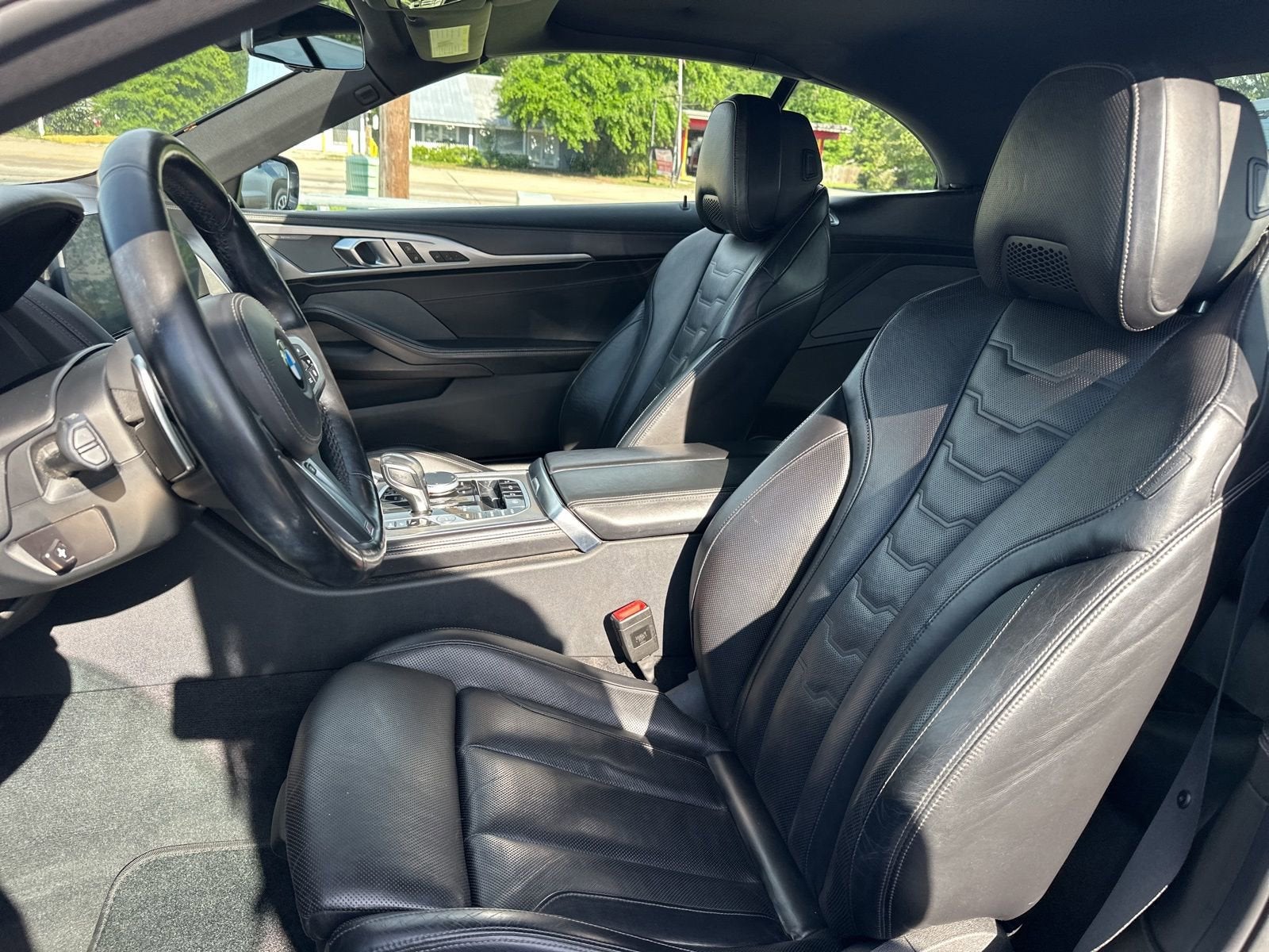 2022 BMW 8 Series 840i