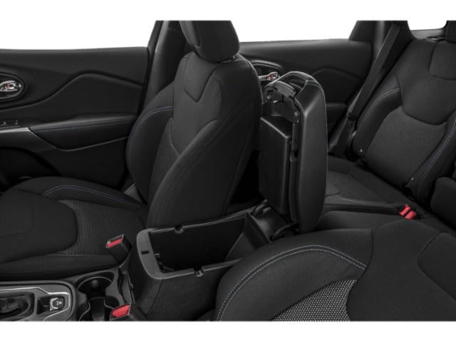 2019 Jeep Cherokee Overland