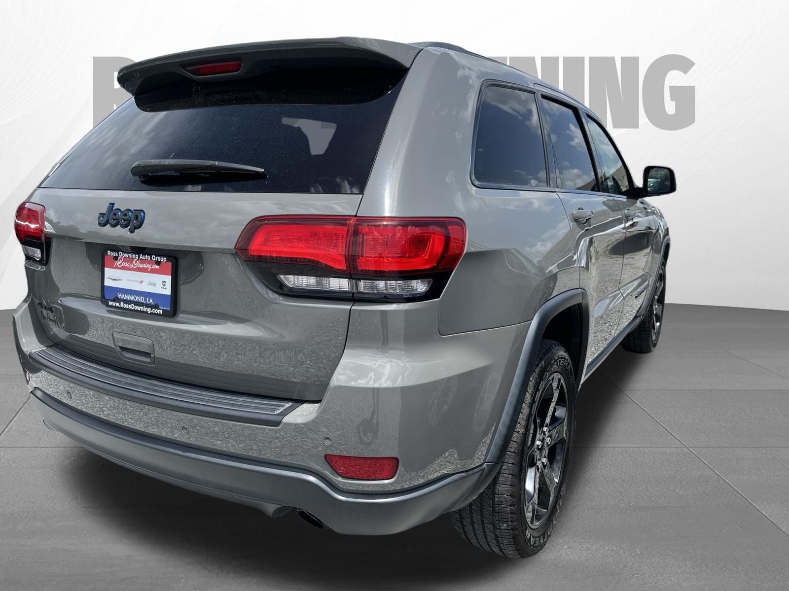 2019 Jeep Grand Cherokee Laredo