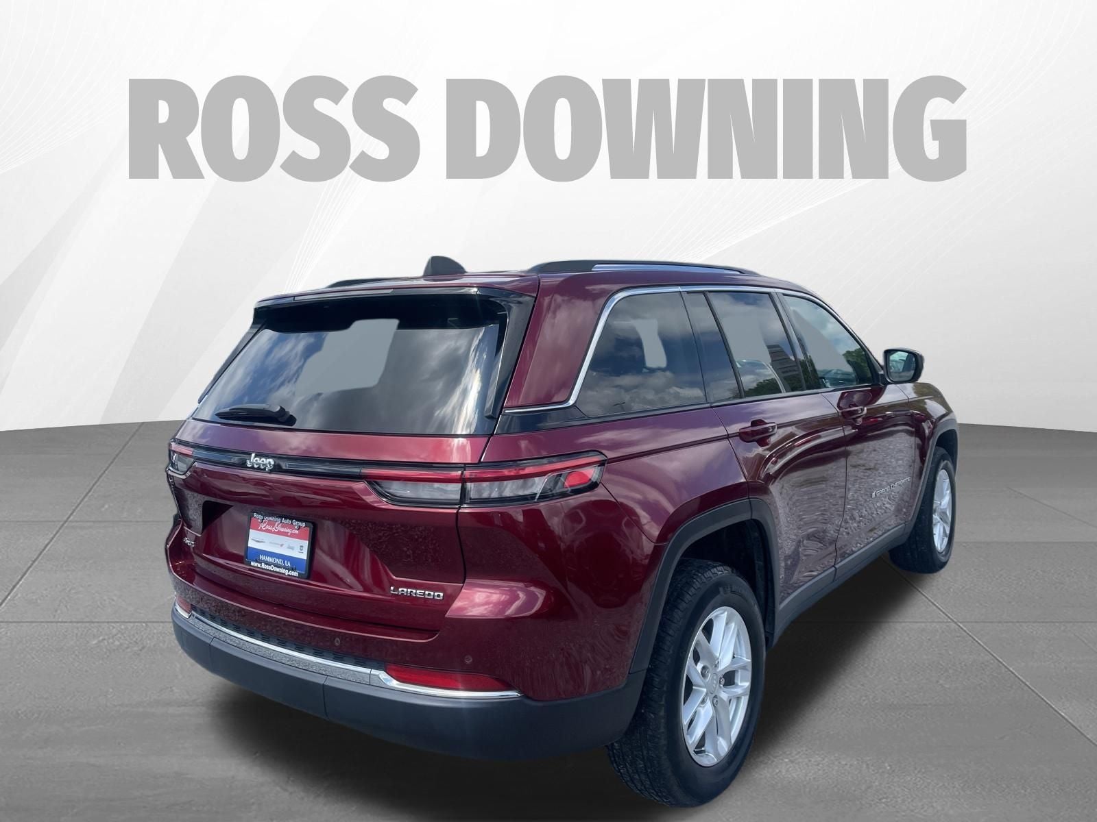2023 Jeep Grand Cherokee Laredo 4x4