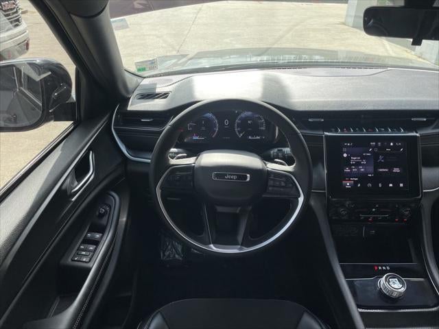 2025 Jeep Grand Cherokee L Altitude X 4x2