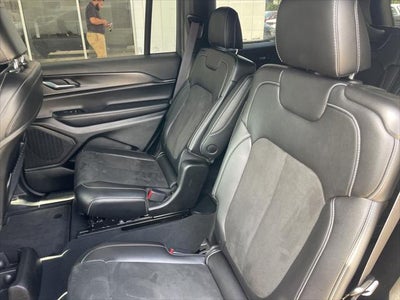 2025 Jeep Grand Cherokee L Altitude X 4x2