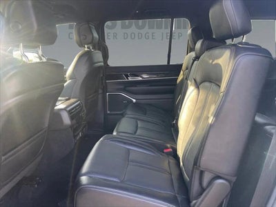 2022 Jeep Wagoneer Series III