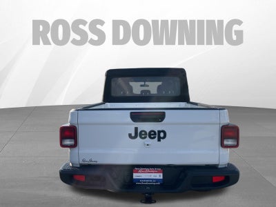 2022 Jeep Gladiator Sport