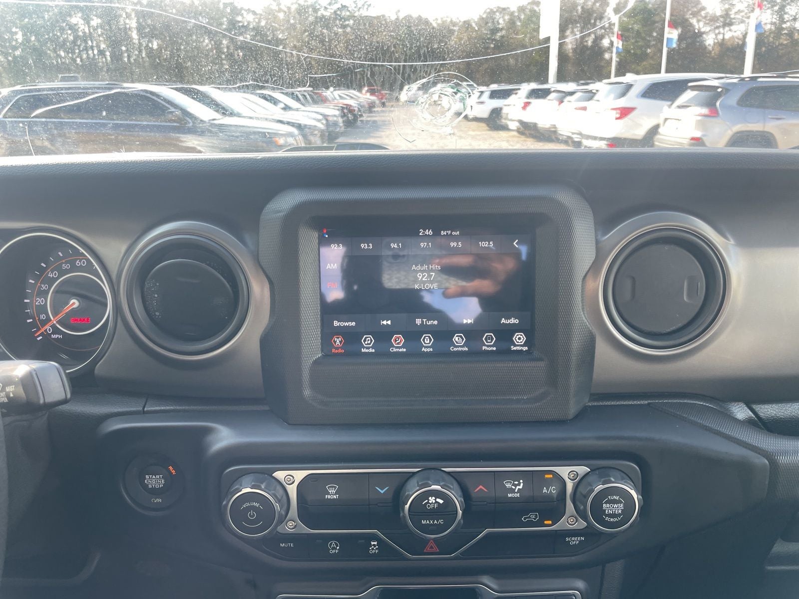 2022 Jeep Gladiator Sport