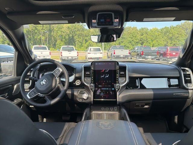 2025 RAM 1500 Laramie Crew Cab 4x2 5'7' Box