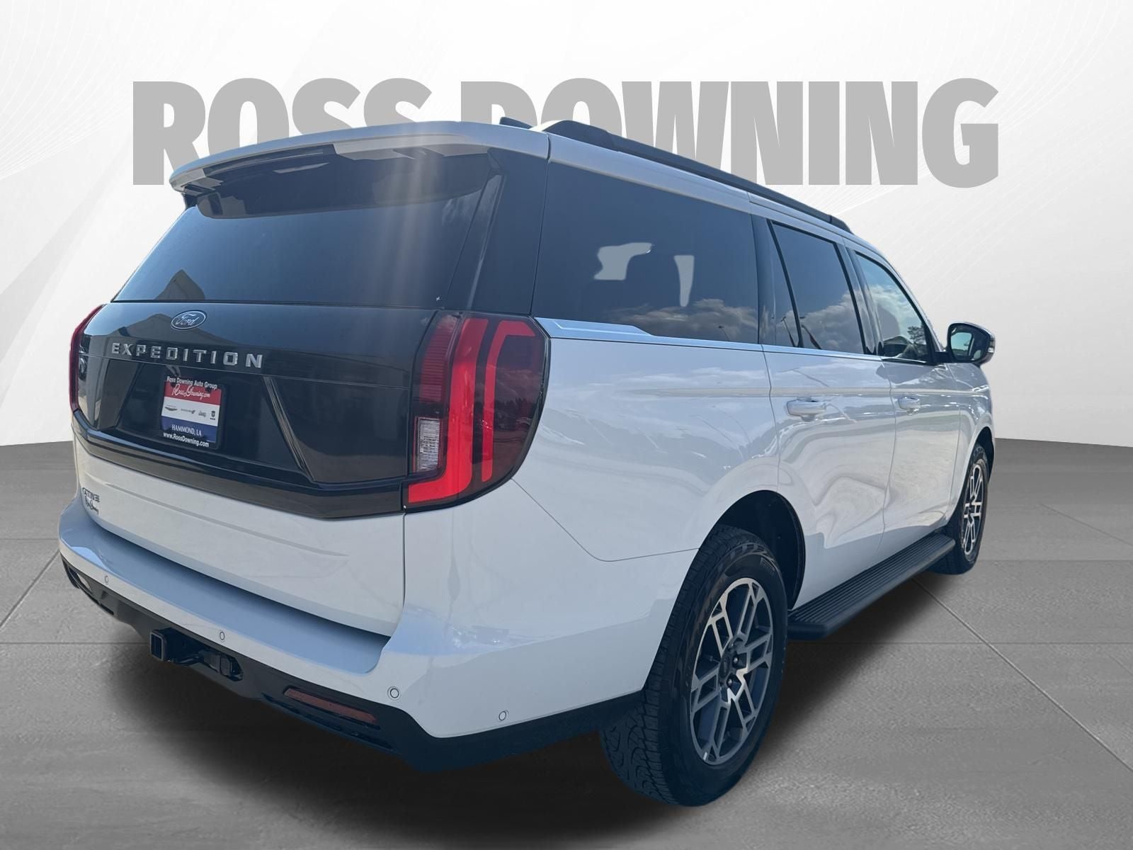 2025 Ford Expedition Active