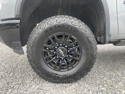 2024 Chevrolet Silverado 2500HD ZR2