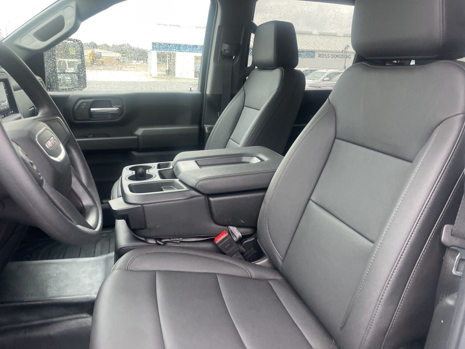 2025 GMC Sierra 2500HD Pro