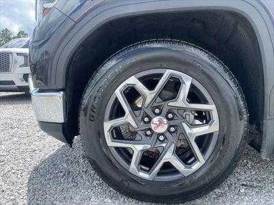 2022 GMC Sierra 1500 2WD Crew Cab Short Box SLT