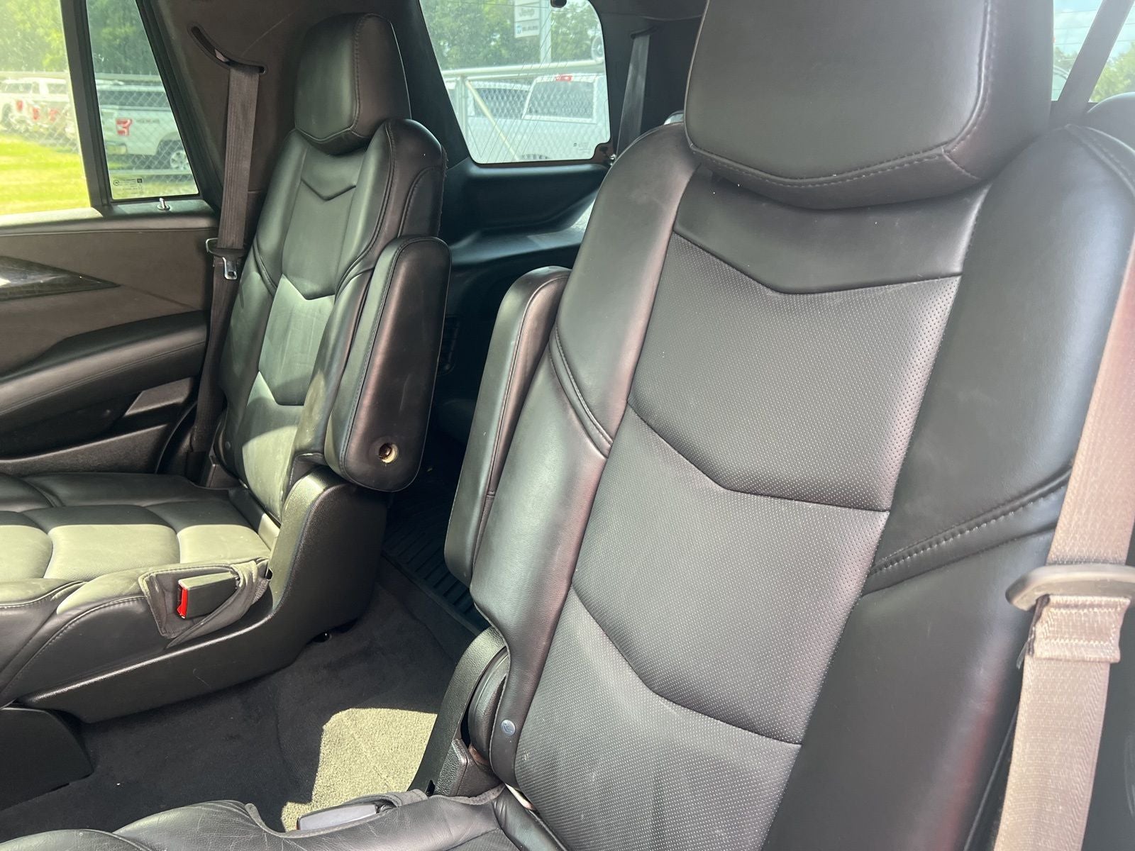 2018 Cadillac Escalade Platinum Edition