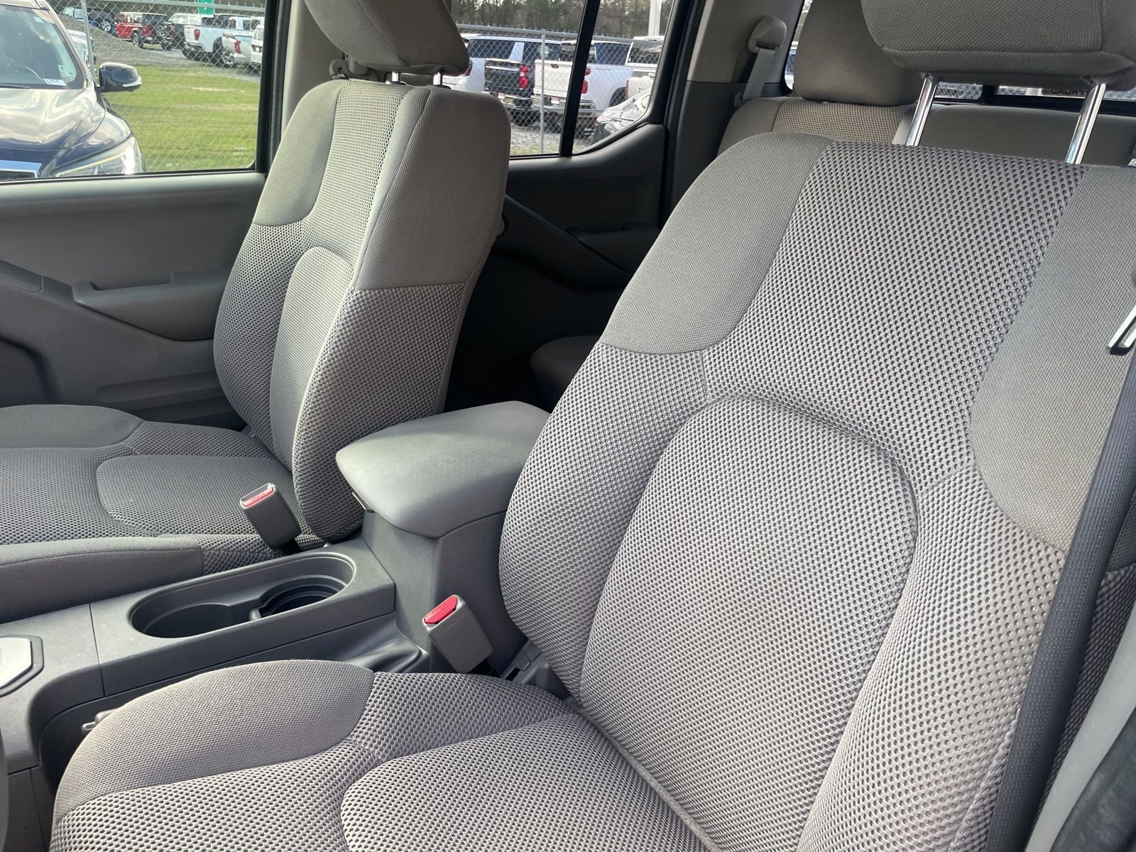 2021 Nissan Frontier SV