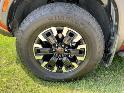 2024 Nissan Frontier PRO-4X