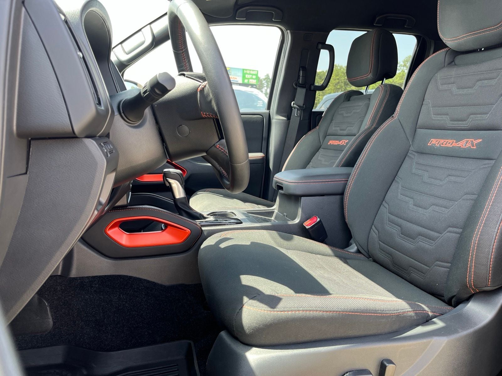 2024 Nissan Frontier PRO-4X
