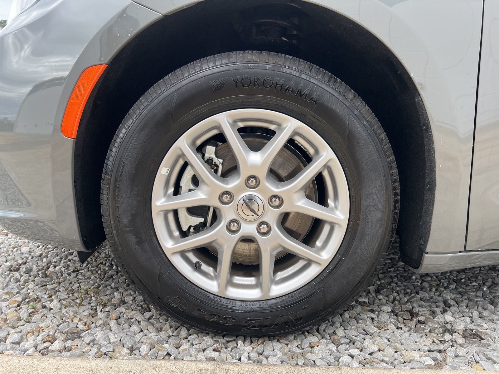 2025 Chrysler Pacifica Select