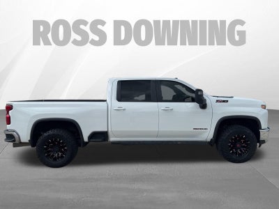 2022 Chevrolet Silverado 3500HD 4WD Crew Cab Standard Bed LT